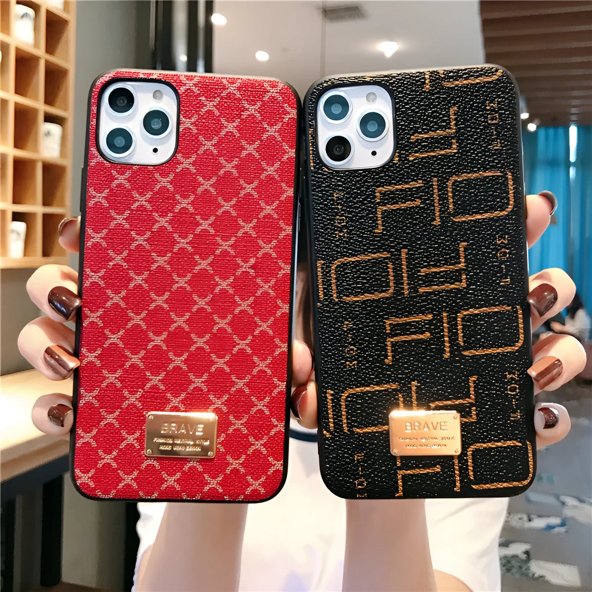 Leather-style TPU anti-drop back cover for iPhone 11 Pro with Four-leaf clover pattern