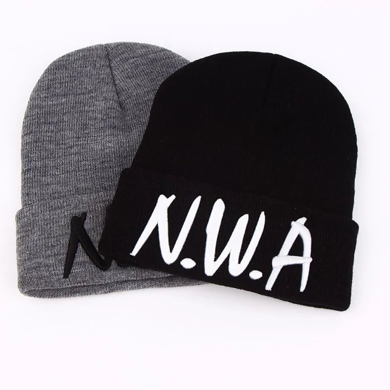 Unisex knitted winter beanie hat in black and grey colours all-size fit