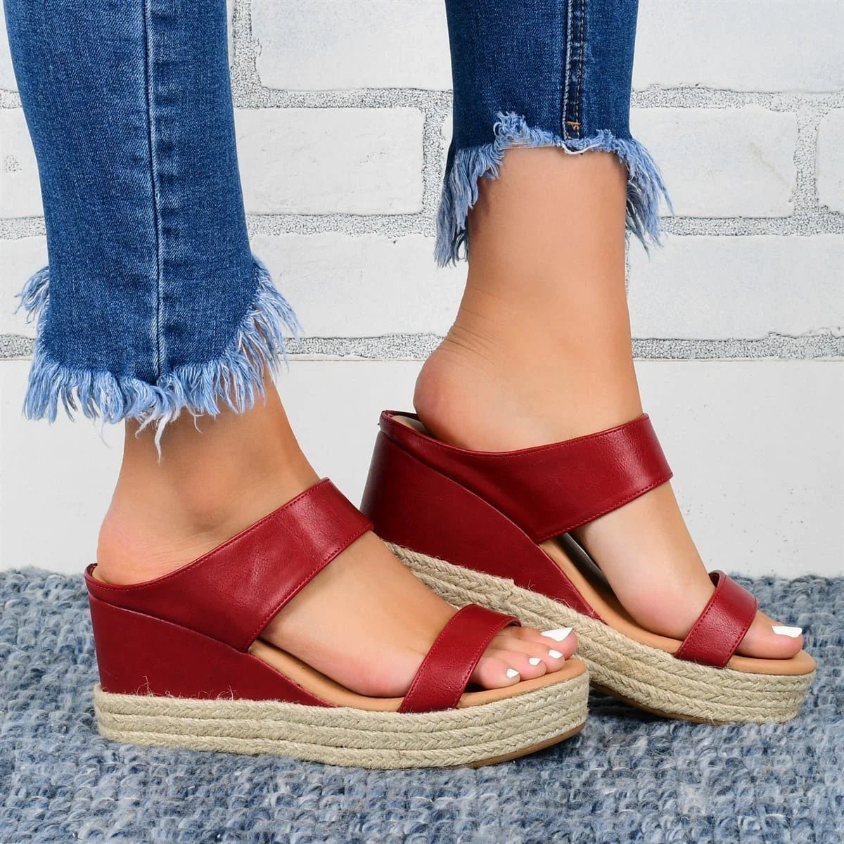 Casual wedge heel sandals with hemp design in various colours