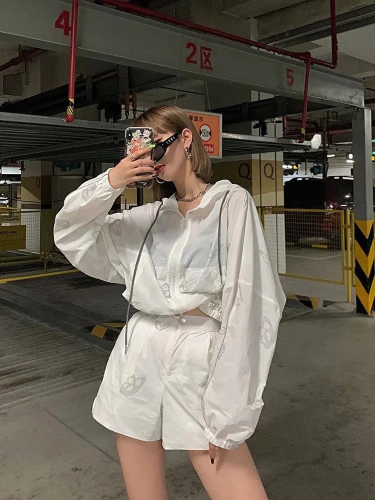 Women's reflective butterfly print two-piece set with hoodie and zip shorts