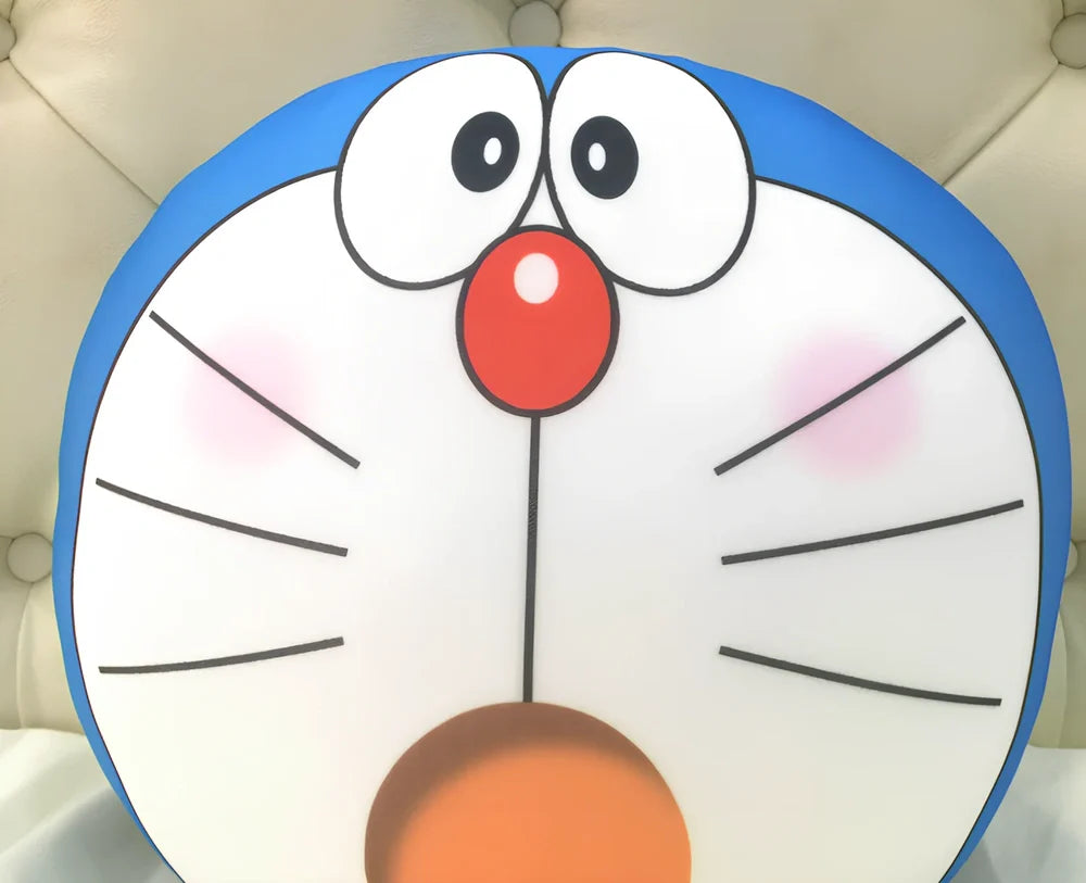 32cm black and white kitten plush doll with smiling expression and nano-foam filling, 32 cm tall