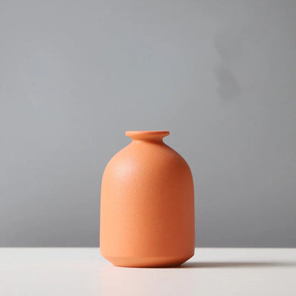 Nordic-style ceramic vase in four colours for living room decor