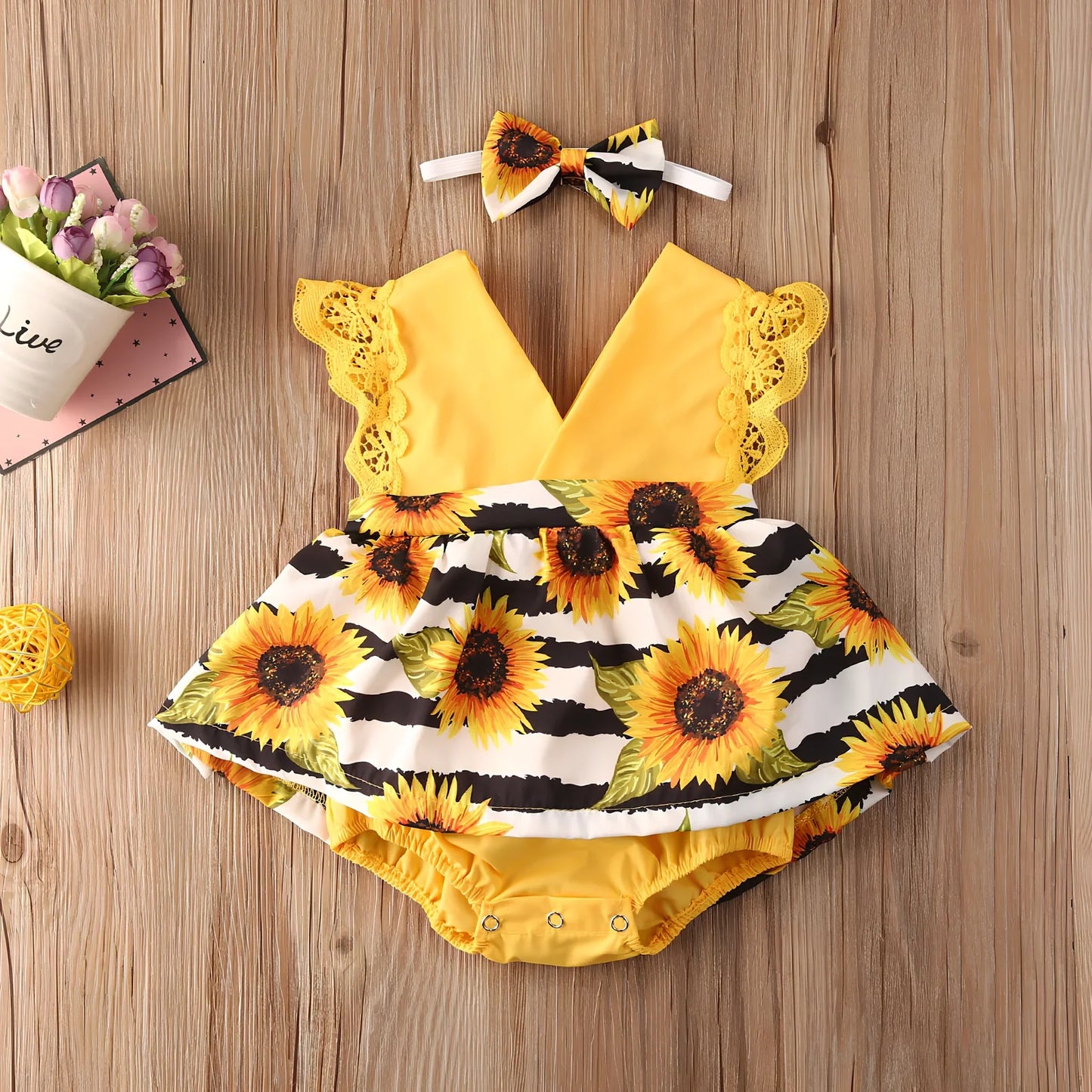 Yellow sunflower lace baby romper size 70-100cm, 80% polyester, breathable for summer, lengths 39-45cm