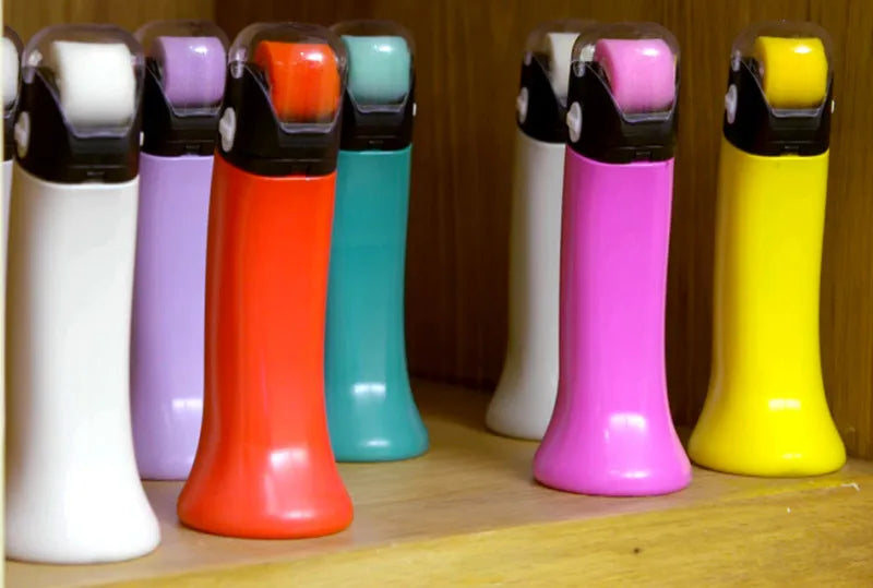 Roller Paint Mate paint roller brush with a 300ml capacity for household wall painting