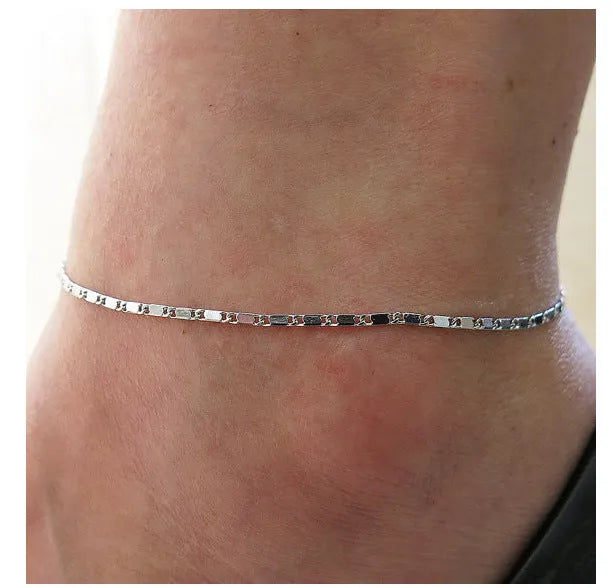 Women's alloy electroplated beach chain anklet in gold colour simple chain design