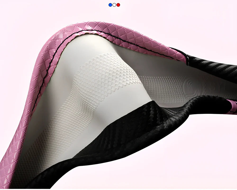 Cute cat steering wheel cover in carbon fibre black with blue accents for 38cm diameter, imitation leather material