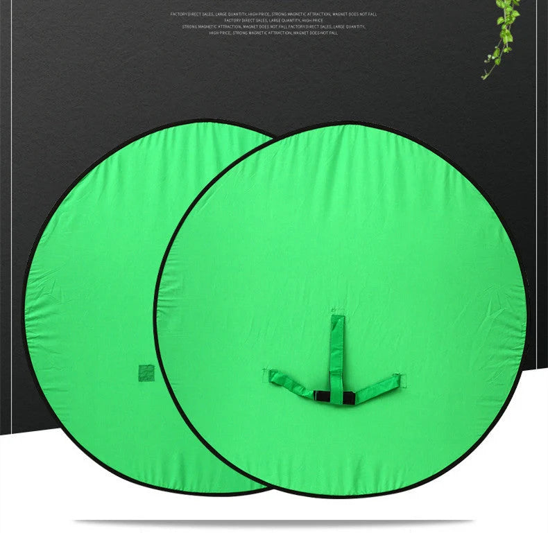 Circular foldable green screen reflector for professional photography
