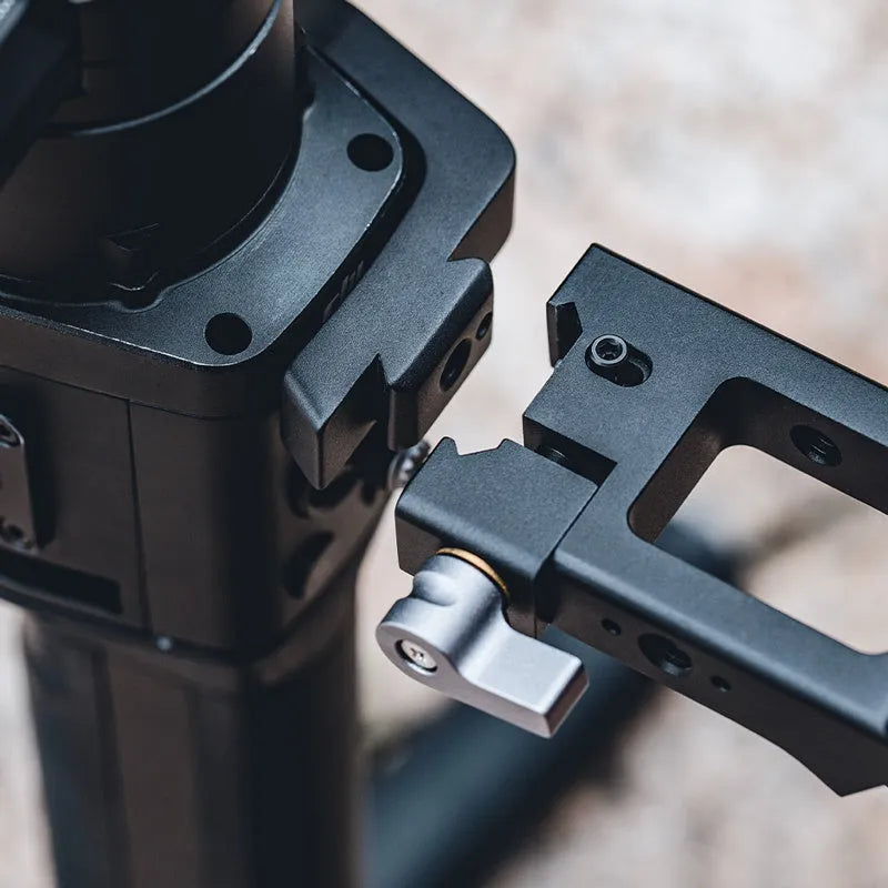 PGYTECH aluminium magic hand mount for DJI gimbal and iPhone on tripod