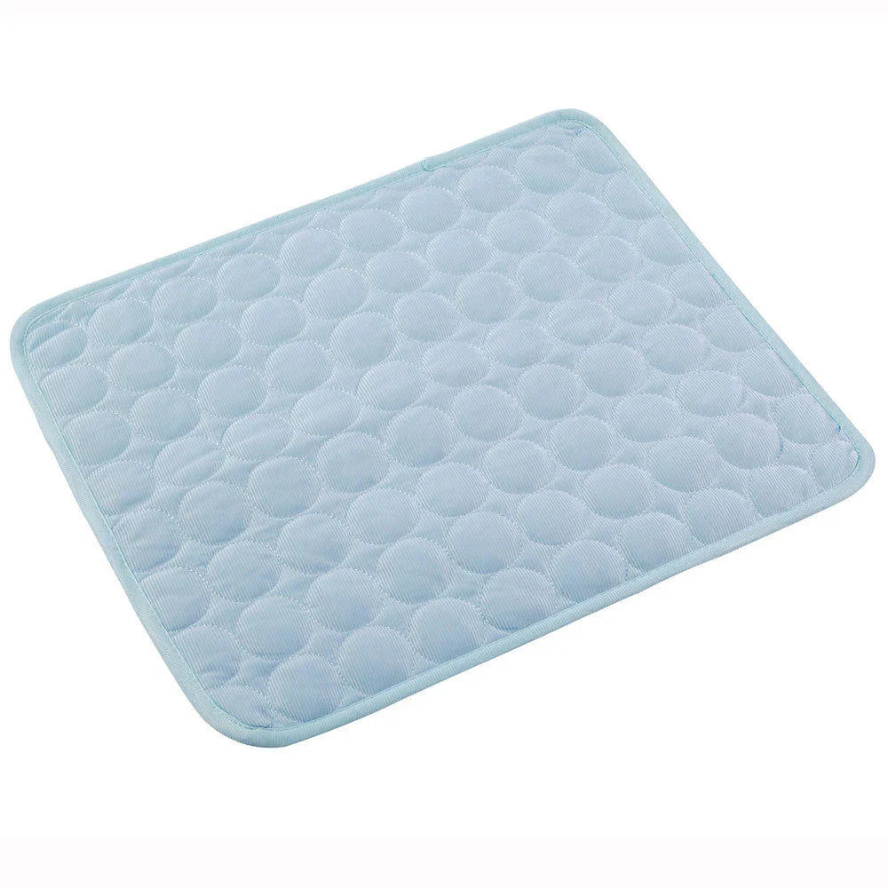 Cooling Comfort for Pets: Durable Summer Pet Pad - An innovative pet cooling mat made with premium materials for instant relief from hot summer temperatures