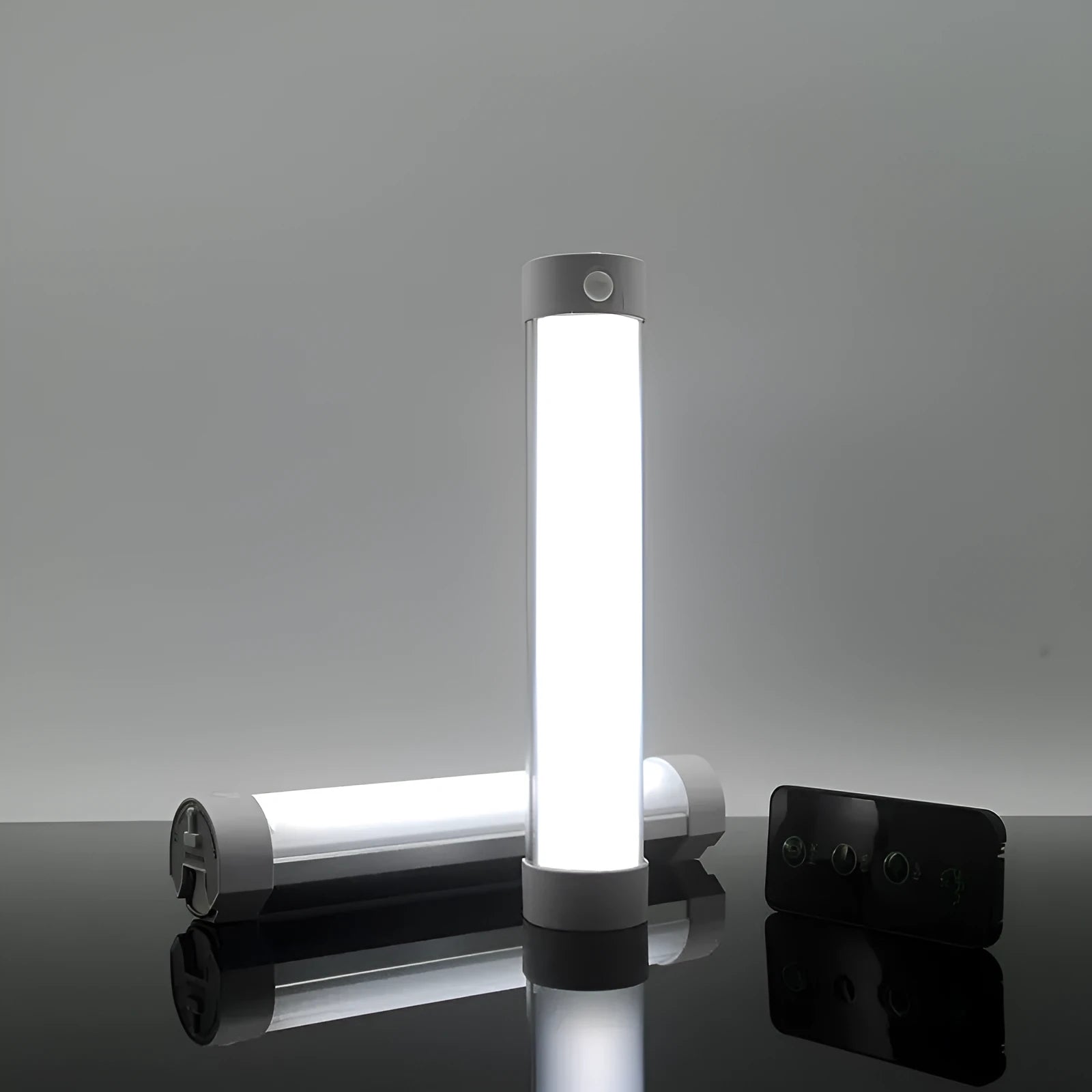 Portable portable camping light with strong magnet and remote control in white colour