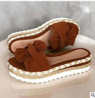 Platform wedge heel ladies bow sandals in cloth with imitation leather lining, size 35-43, multiple colours