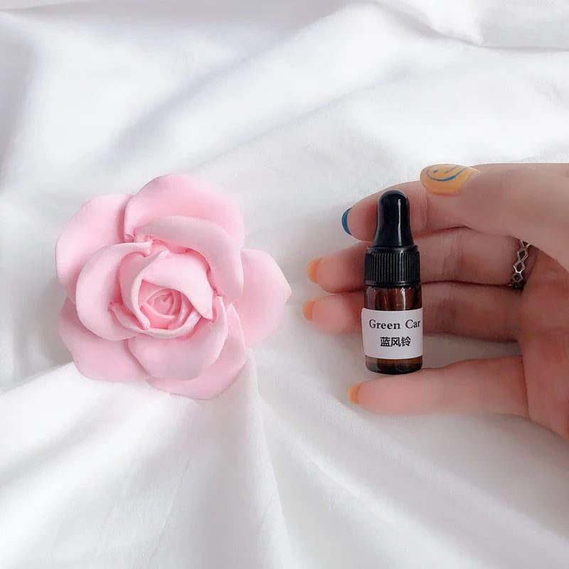 Creative car air outlet clip aroma diffuser in elegant designs