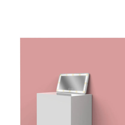 In-Car LED Make-Up Mirror with 21 LED lights and adjustable brightness