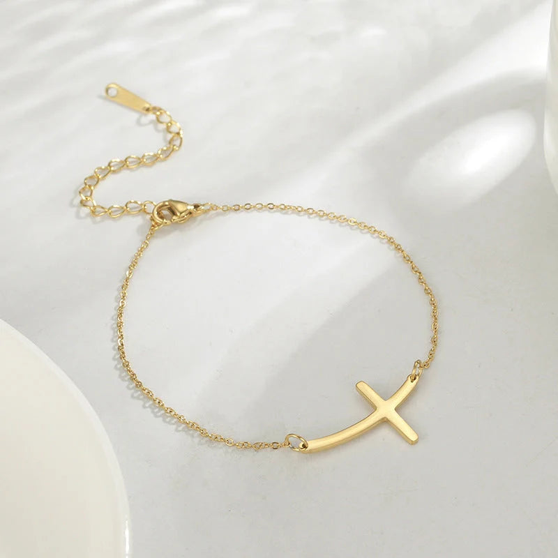 Simple Cross Bend Bracelet in stainless steel with adjustable chain and cross pendant
