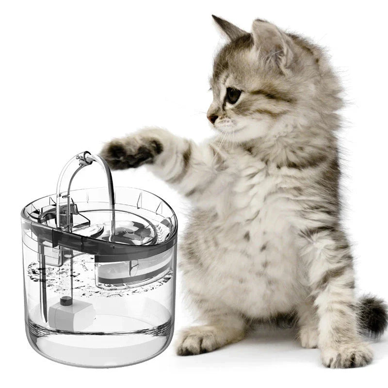 Automatic pet water dispenser with 1.8L capacity for cats and dogs