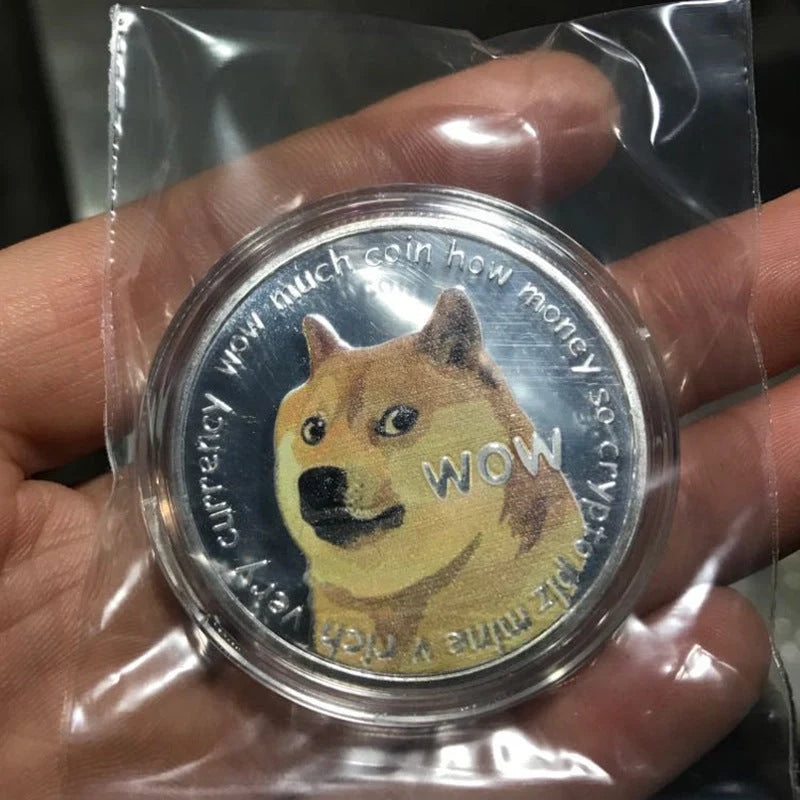 Gold or silver plated Dogecoin commemorative coin with cute dog pattern, 40mm diameter