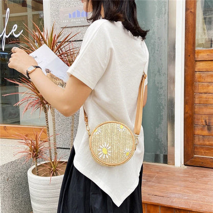 Straw woven round bag with embroidery for women, red sand beach style