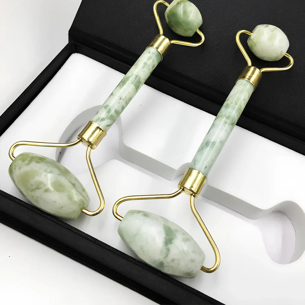 Double-headed Xiuyu jade facial massage roller, 20 cm long, for skin decongestion and cooling relief