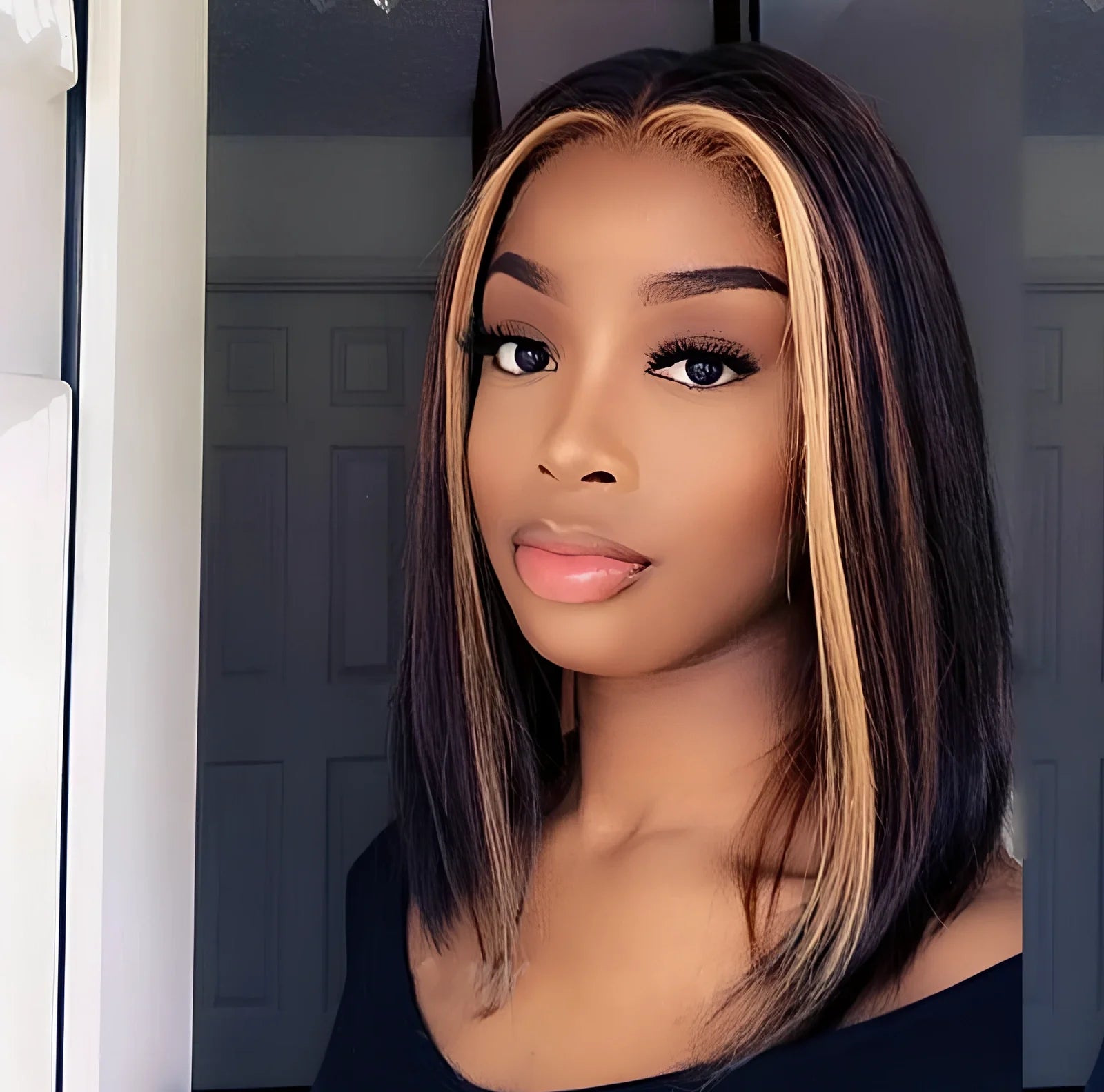 Short straight human hair wig with lace front and long bangs in photo color, hand-woven for natural fit, 30-35cm length