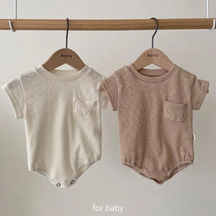 Baby romper summer cotton short sleeve solid colour pullover with triangle bag fart detail, loose fit, beige colour