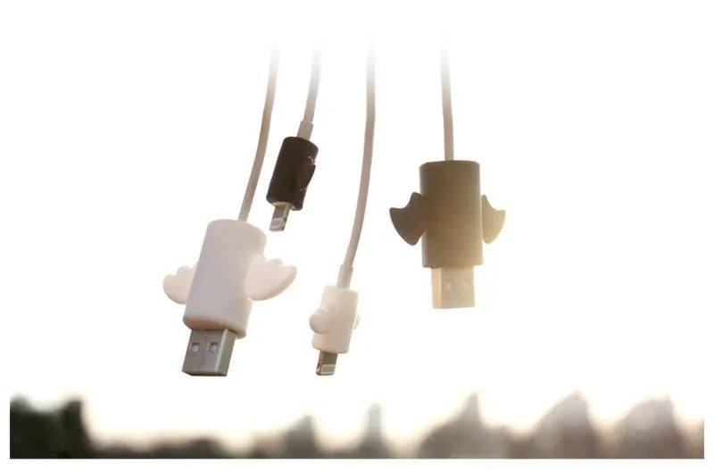 White and black silicone cable protective covers showing L and S sizes for mobile phone cables