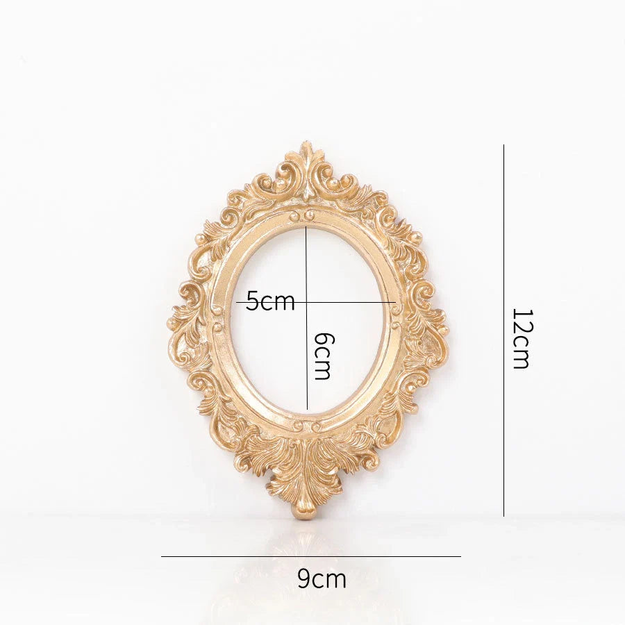 Golden retro photo frame for jewelry and art display, Nordic-style design