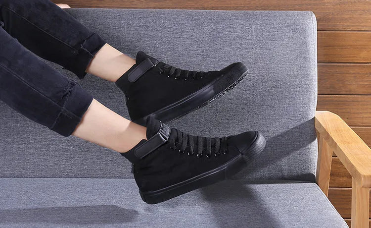Pair of shoes in black or white, available in EU sizes 35 to 43