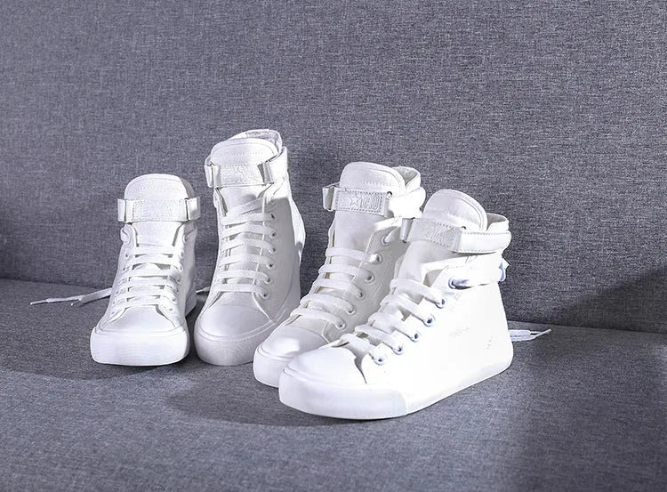 Pair of shoes in black or white, available in EU sizes 35 to 43