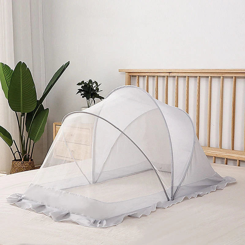 Foldable mosquito net for infants and children's beds in elegant grey