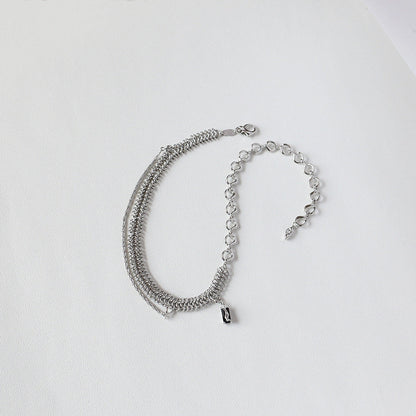 Frosty Wind Necklace: Platinum plated clavicle chain with unique stitching detail