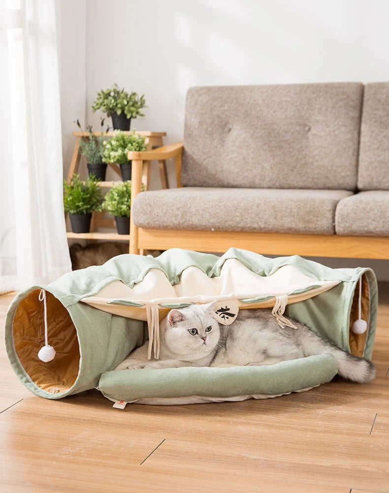 Collapsible cat tunnel in durable cloth, perfect for indoor play and easy storage