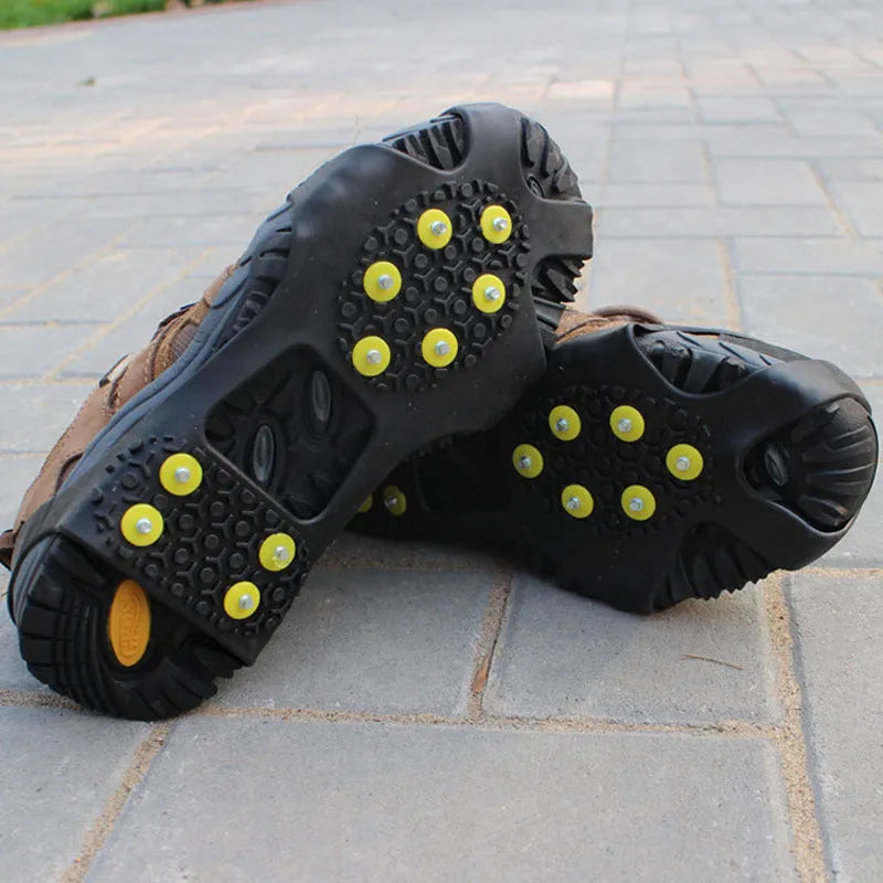 Outdoor hiking ice chain spikes anti-skid shoe attachment in black for winter walking
