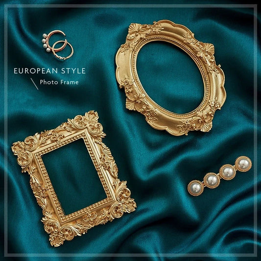 Golden retro photo frame for jewelry and art display, Nordic-style design