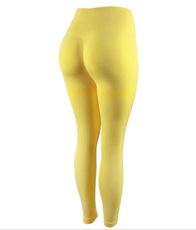 Seamless Knitted Peach Hip Women's Yoga Pants in various colours and sizes