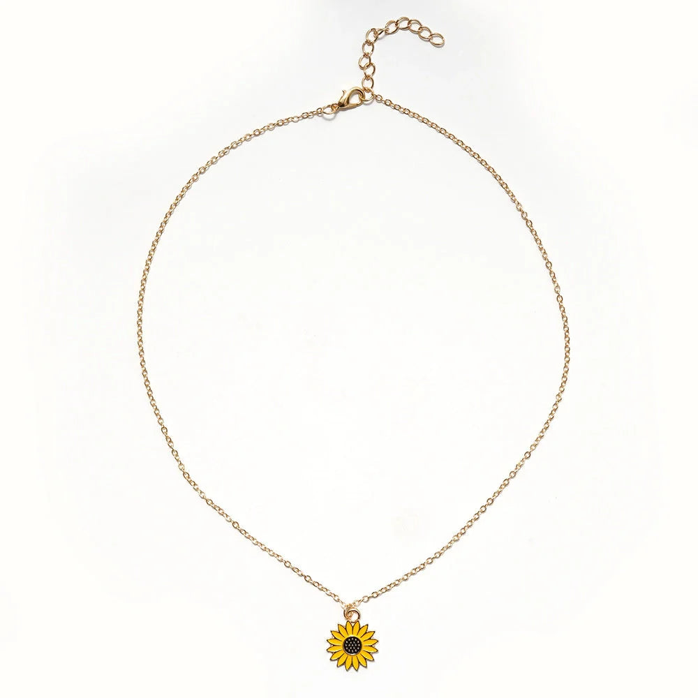 Adjustable sunflower necklace with yellow alloy pendant and electroplated chain