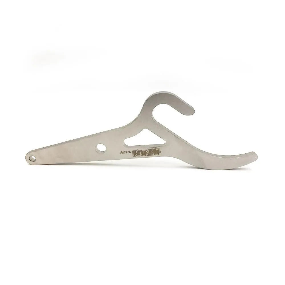 Single silver metal tyre lever for electric bicycles and bicycle tyre removal