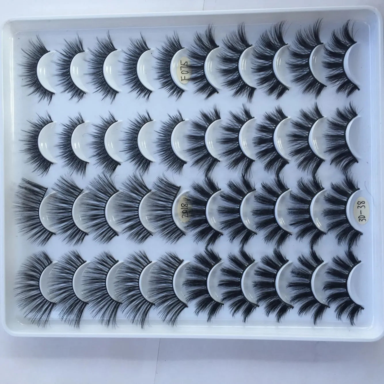 20 pairs of three-dimensional multi-layer mixed false eyelashes handmade from chemical fibre