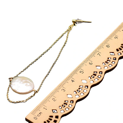 White baroque pearl stud earrings with natural surface and geometric shape measuring 8-10mm