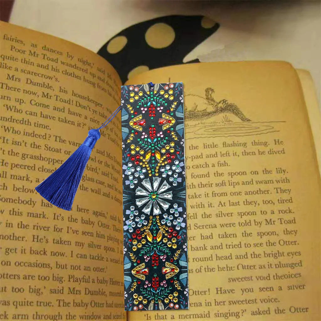 Handmade mandala flower diamond painting leather bookmark with special-shaped diamond embroidery