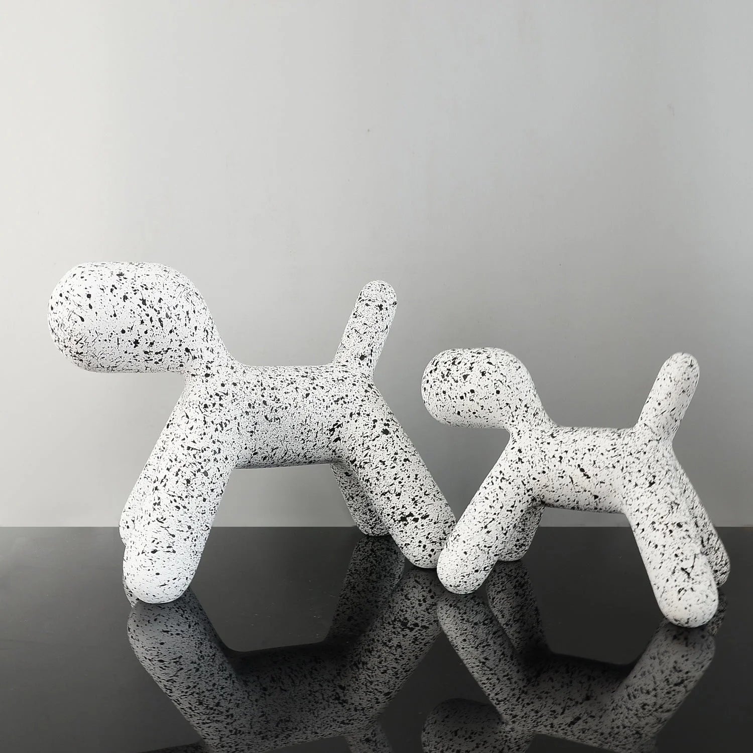 Resin creative balloon abstract dog ornament in various colors and sizes