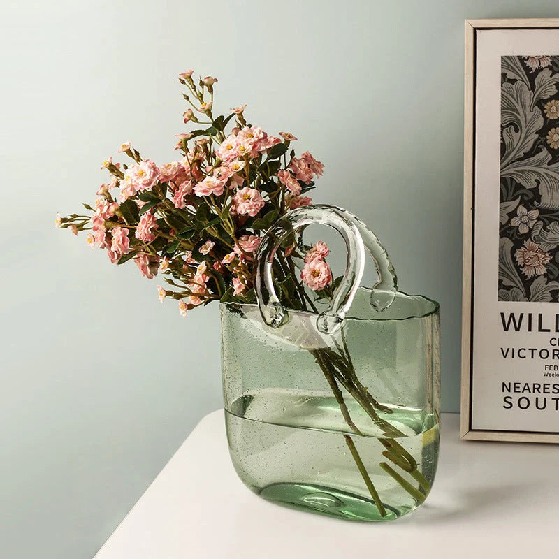 Nordic style transparent glass hydroponic vase for flower arrangements