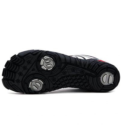 Breathable mesh outdoor wading shoes in black with rubber sole for beach and hiking, sizes 35-46