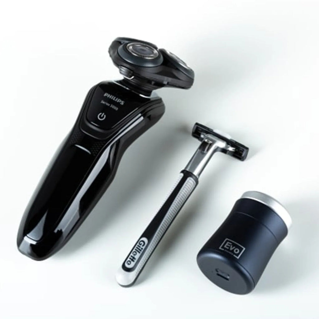 EVO SHAVER electric portable shaver in space blue with rotary 3 heads and Type C charging port