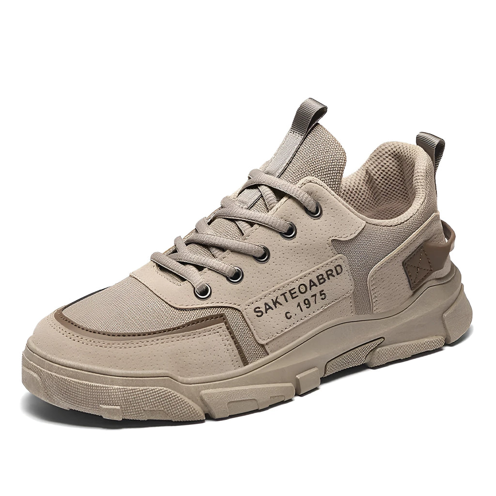 Men's Korean British style canvas sneakers in khaki, low-top round toe with lace closure and flat heel