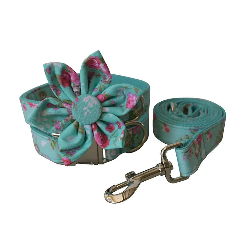 Green rose cotton dog collar and leash set with floral pattern on white background