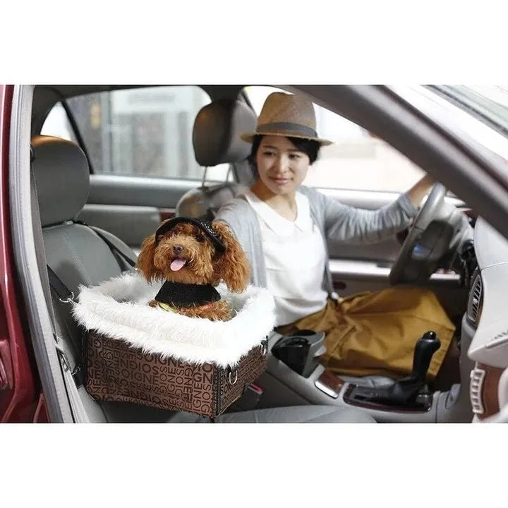 Pet car bag for small dogs and cats, waterproof foldable frame, beige colour, lamb wool lining