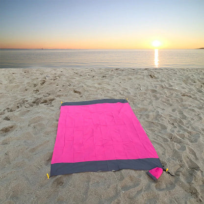 Foldable two-colour waterproof picnic mat for outdoor camping in vibrant colours