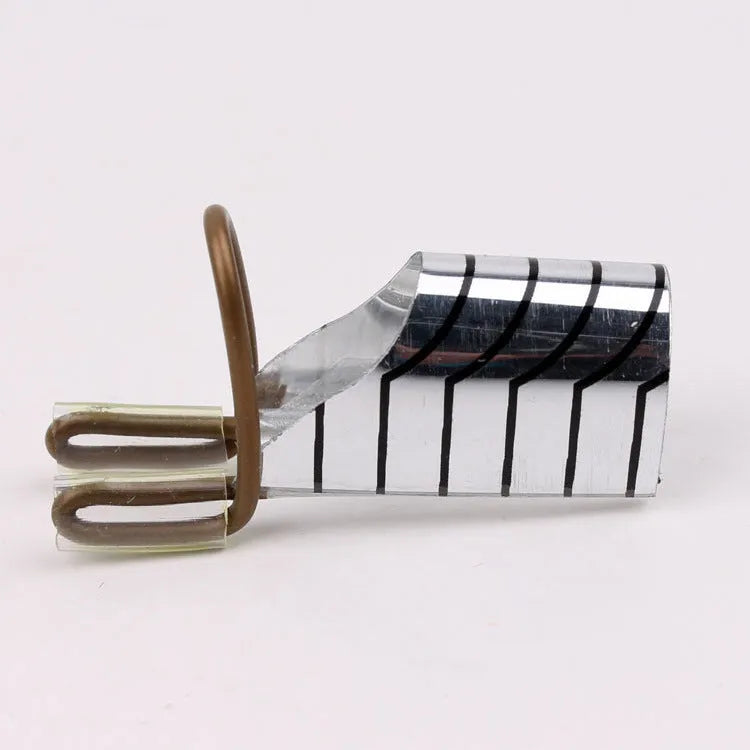 Pack of 5 reusable aluminium phototherapy nail extension trays in gold and silver