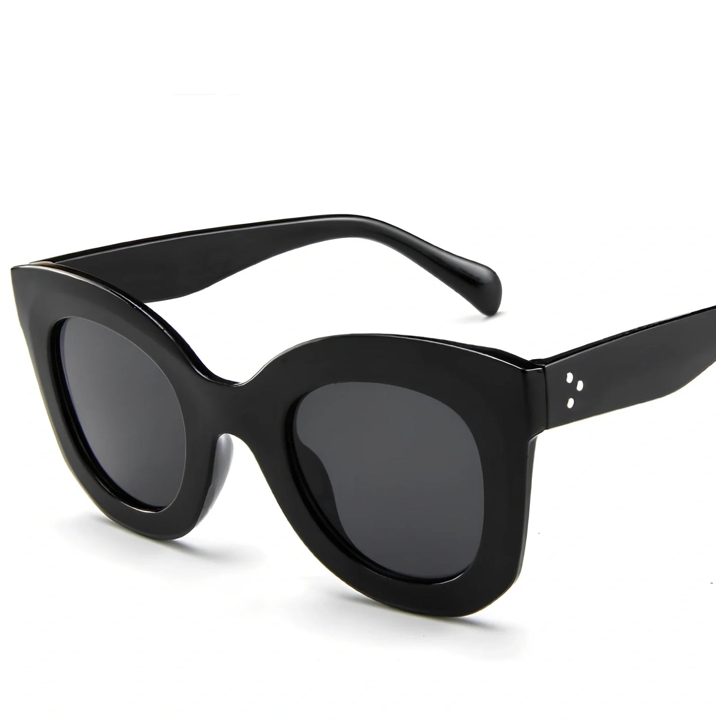 Women's cat eye sunglasses with UV400 protection and polarised lenses in multiple colour options