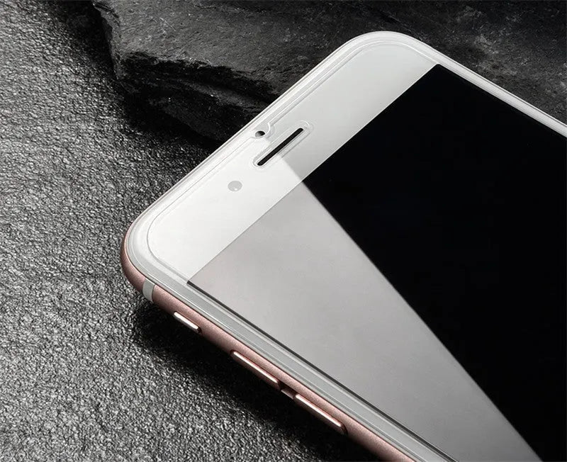 Tempered glass screen protector with 9H hardness and oleophobic coating for mobile phones.